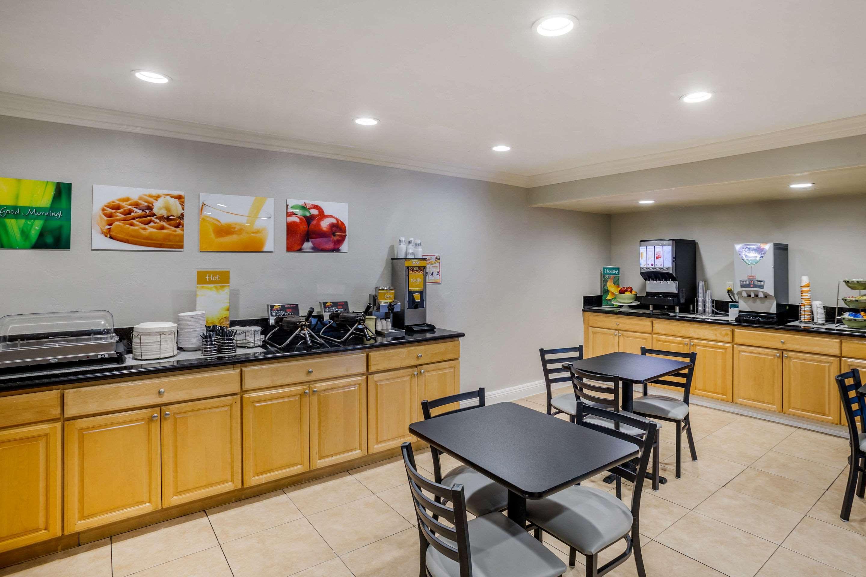 Quality Inn & Suites El Cajon San Diego East Ngoại thất bức ảnh